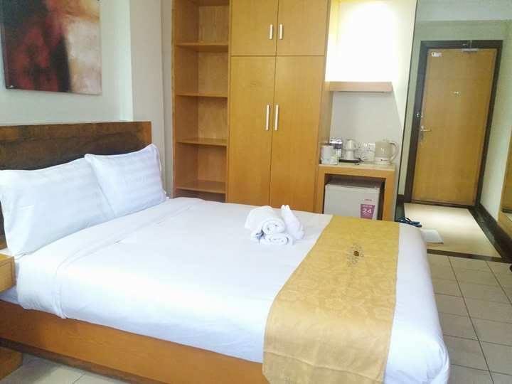 Fratini'S Hotel Лабуан Екстер'єр фото